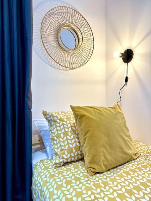 Massive New 8 Bedroom House Sleeps Up To 21 - Accepts Groups - Great Location - Free Parking - Fast Wifi - Smart Tvs - Sleeps Up To 21 People - Close To Bournemouth & Poole Town Centre & Sandbanks מראה חיצוני תמונה